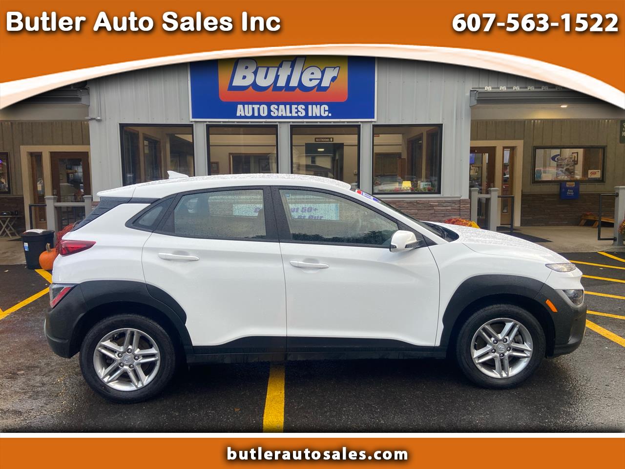 2023 Hyundai Kona SE's photo