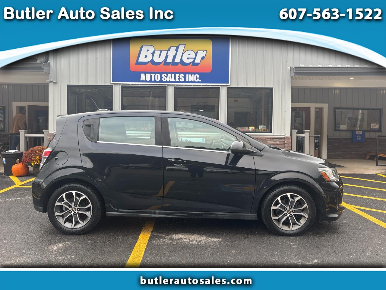 2017 Chevrolet Sonic LT Auto 5-Door