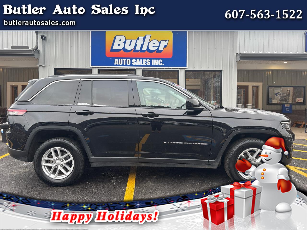 Jeep Grand Cherokee Laredo 4WD 2023