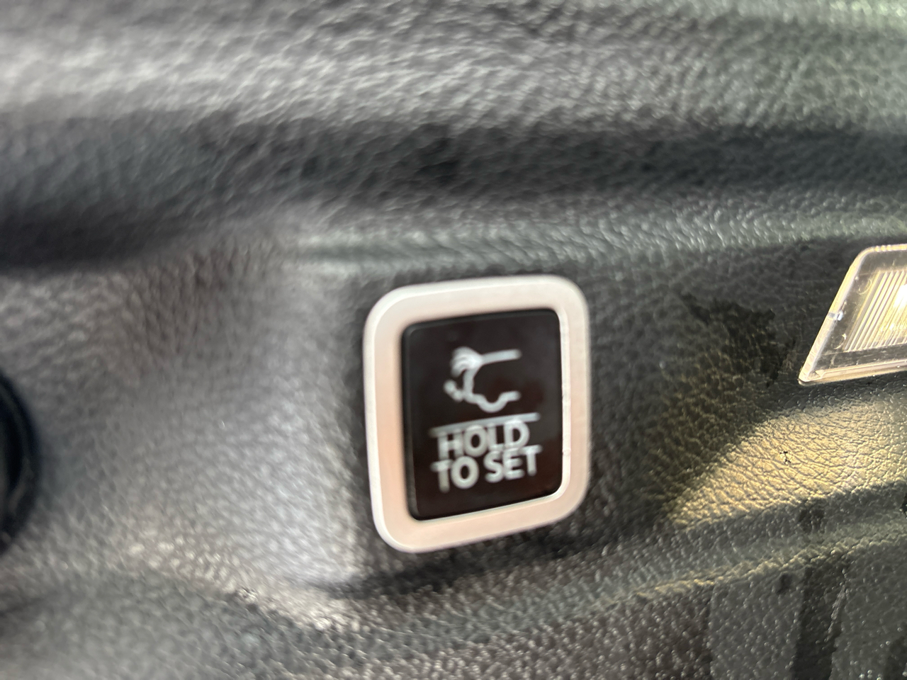 Jeep Grand Cherokee L Limited 4WD 2023