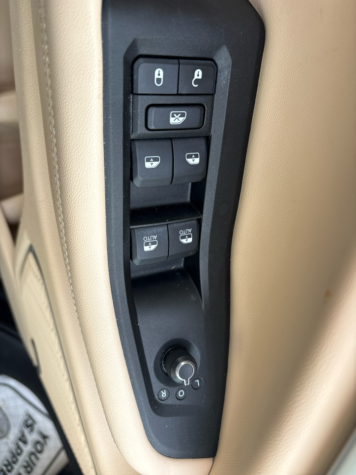 Jeep Grand Cherokee L Limited 4WD 2023