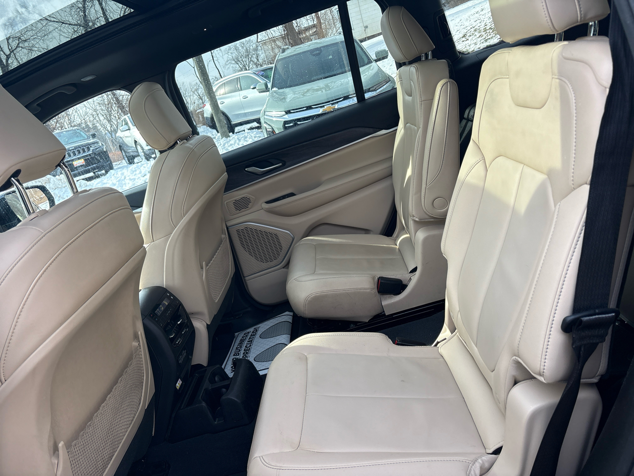 Jeep Grand Cherokee L Limited 4WD 2023