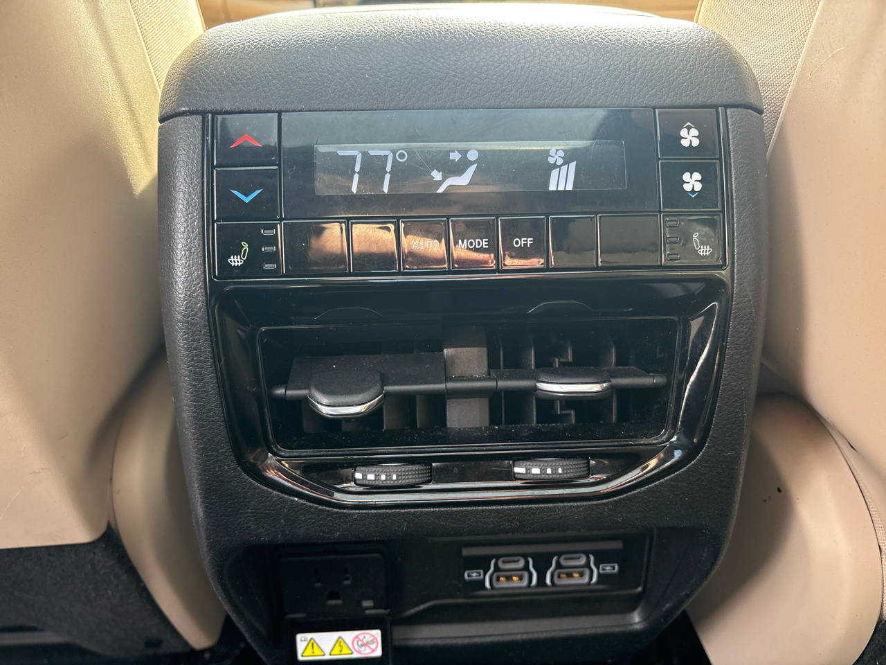 Jeep Grand Cherokee L Limited 4WD 2023