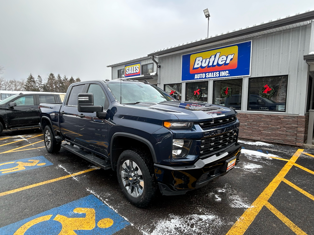 Chevrolet Silverado 2500HD Custom Crew Cab Short Box 4WD 2021