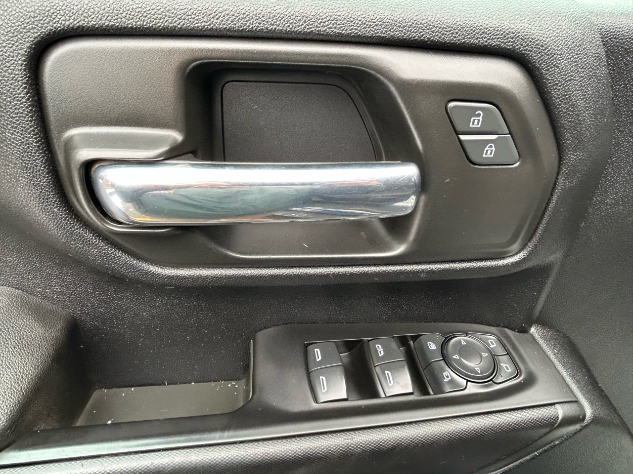 Chevrolet Silverado 2500HD Custom Crew Cab Short Box 4WD 2021