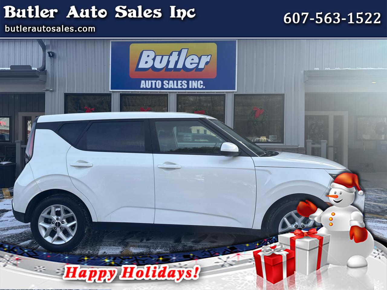 2023 Kia Soul LX's photo