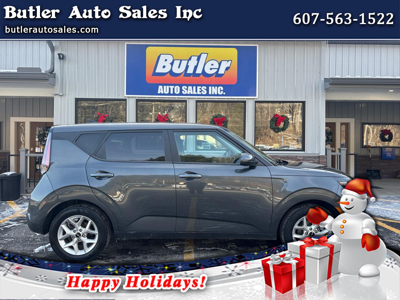 2023 Kia Soul LX's photo