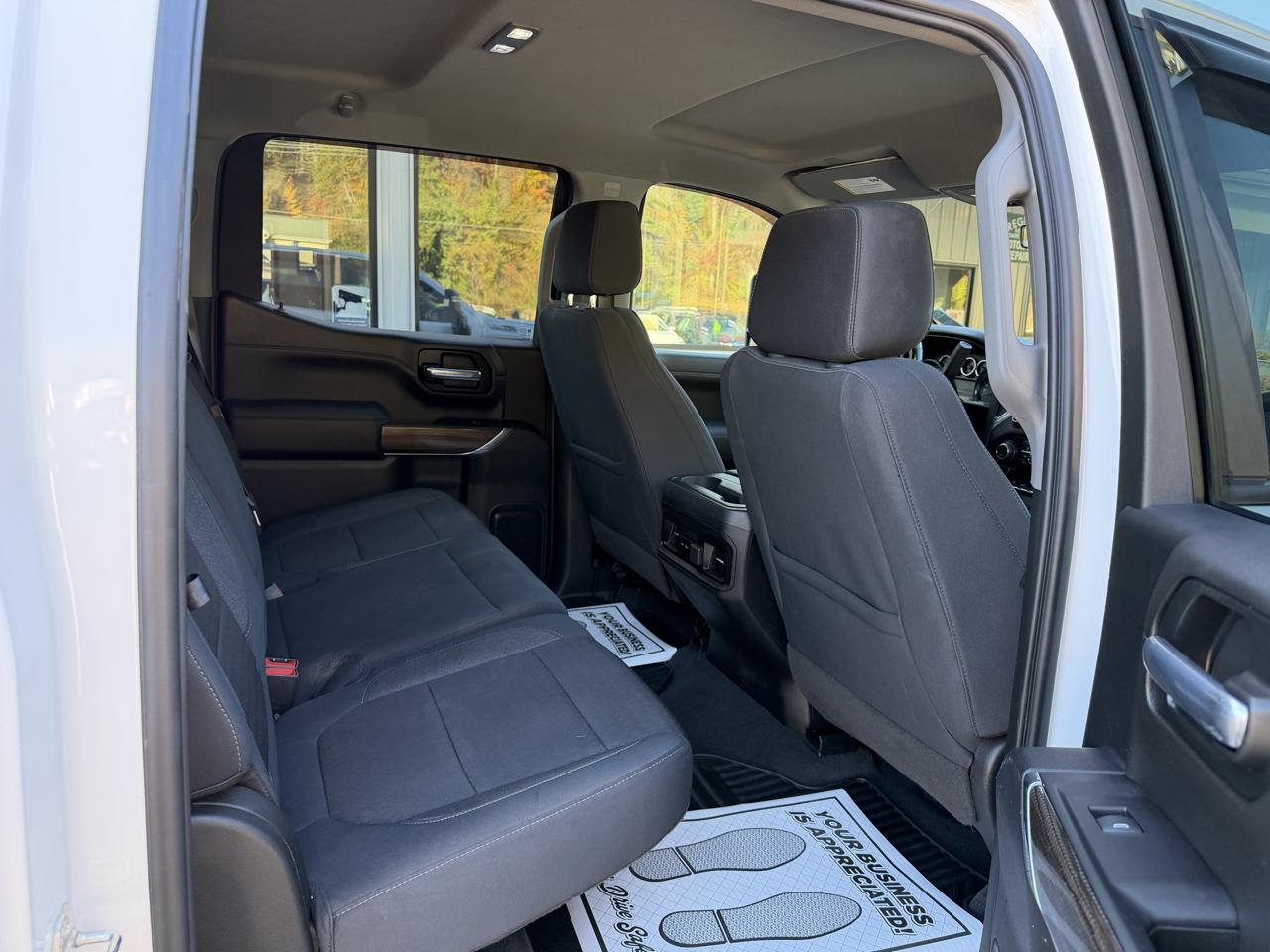Chevrolet Silverado 1500 RST Crew Cab Long Box 4WD 2020