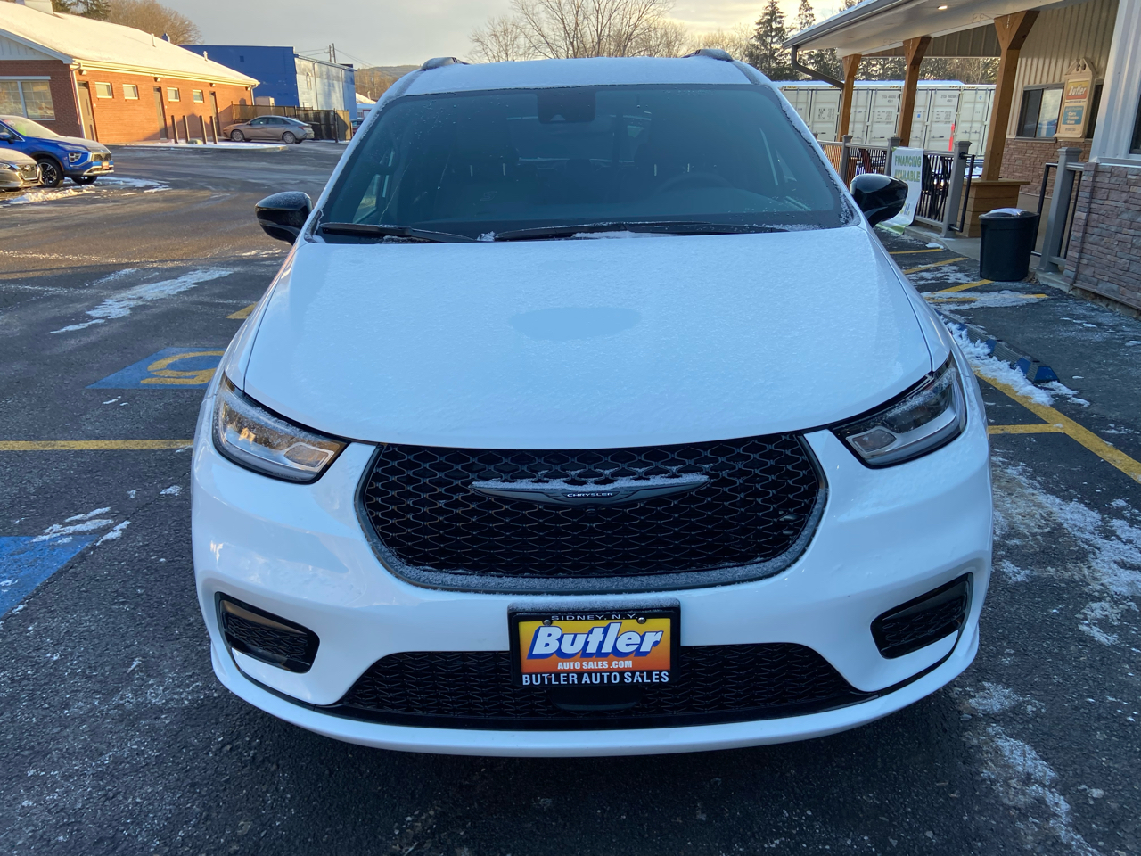 Chrysler Pacifica Touring L AWD 2024