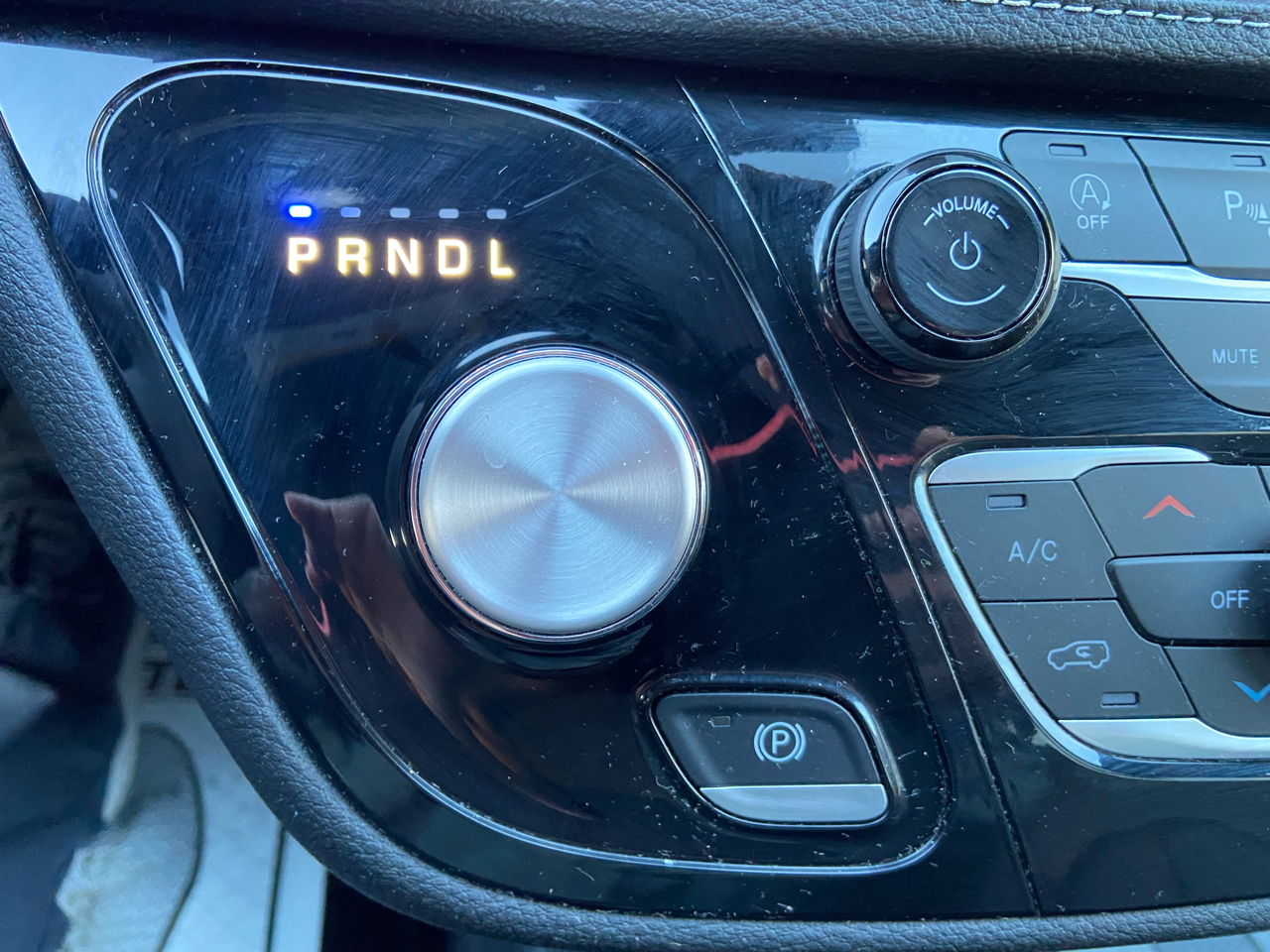 Chrysler Pacifica Touring L AWD 2024