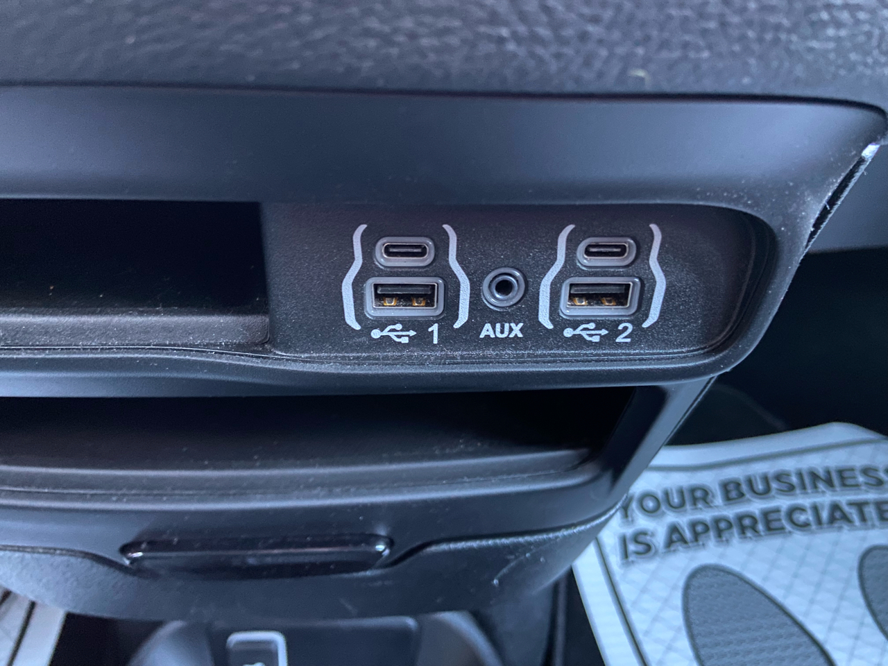 Chrysler Pacifica Touring L AWD 2024