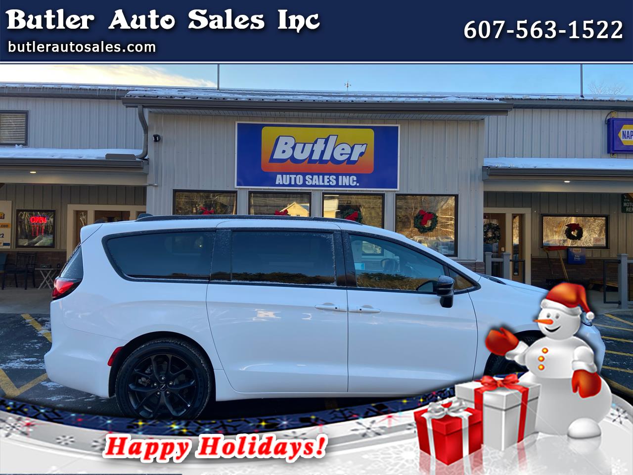 2024 Chrysler Pacifica Touring L's photo