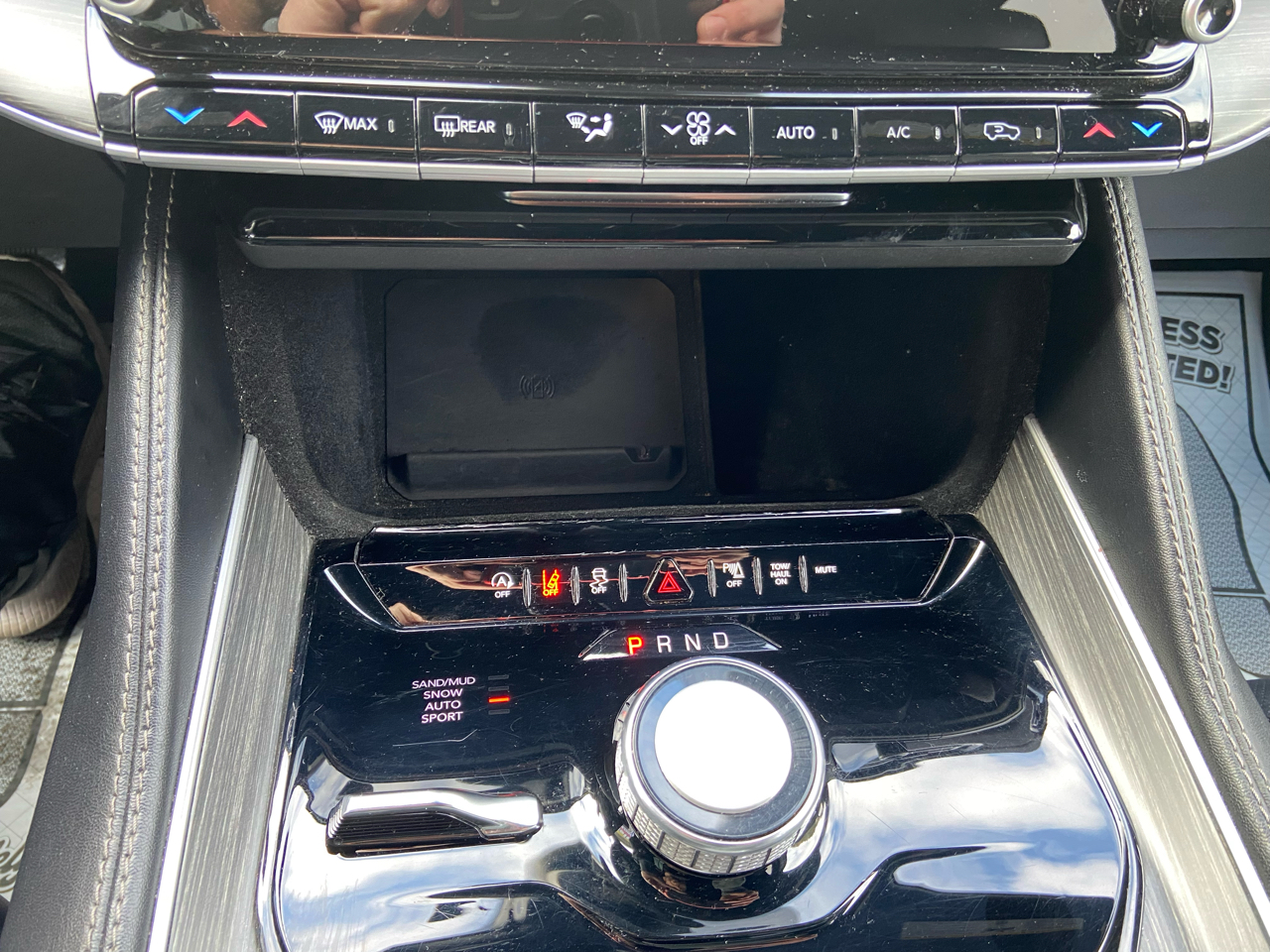 Jeep Wagoneer L Series II 4WD 2024