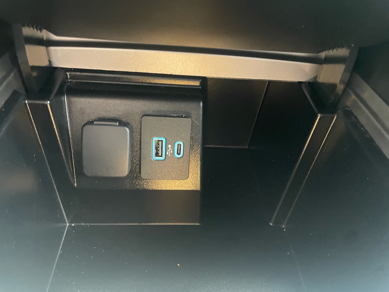 Ford Explorer XLT AWD 2021