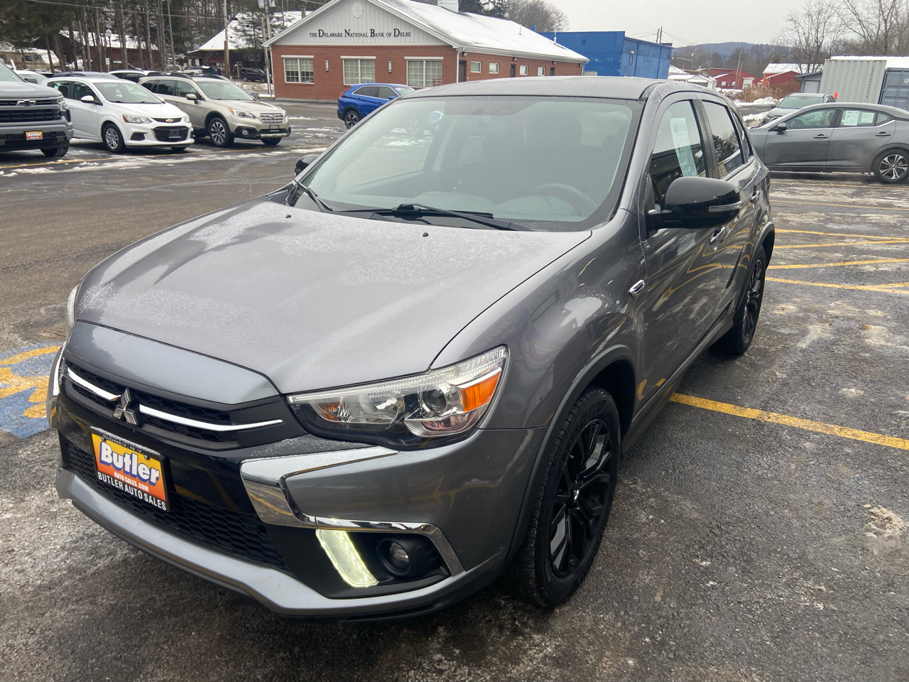 Mitsubishi Outlander Sport 2.0 ES 4WD CVT 2018