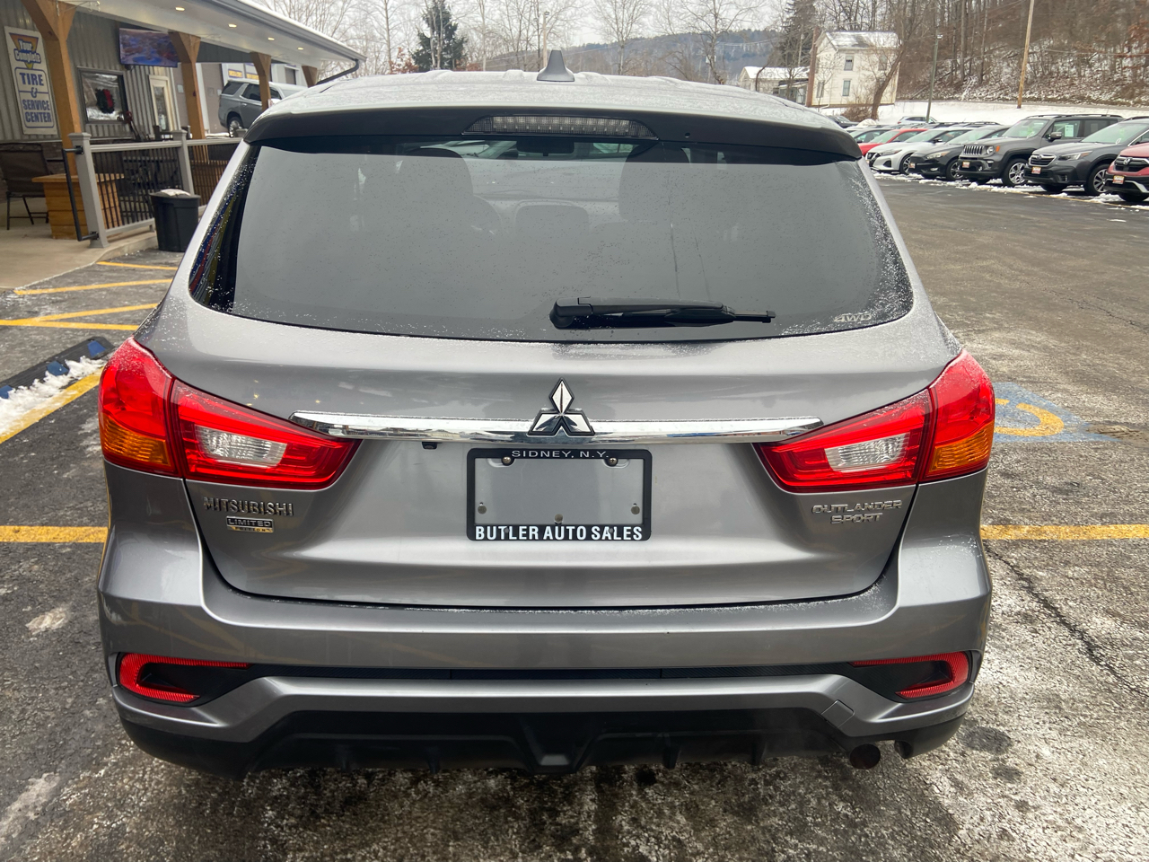 Mitsubishi Outlander Sport 2.0 ES 4WD CVT 2018