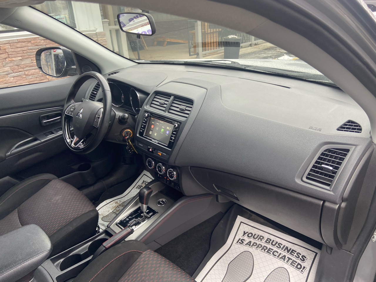 Mitsubishi Outlander Sport 2.0 ES 4WD CVT 2018