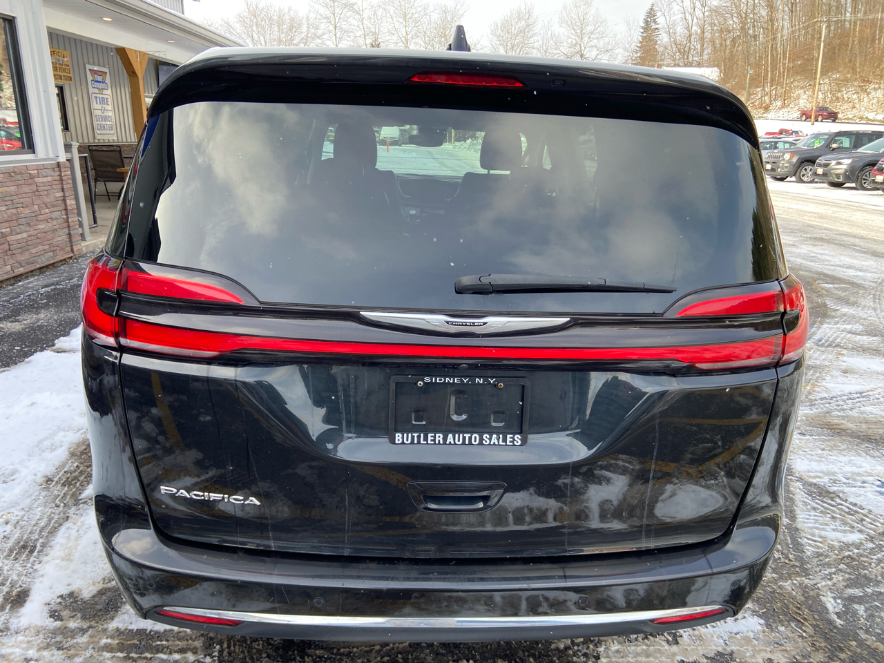 Chrysler Pacifica Touring L 2023