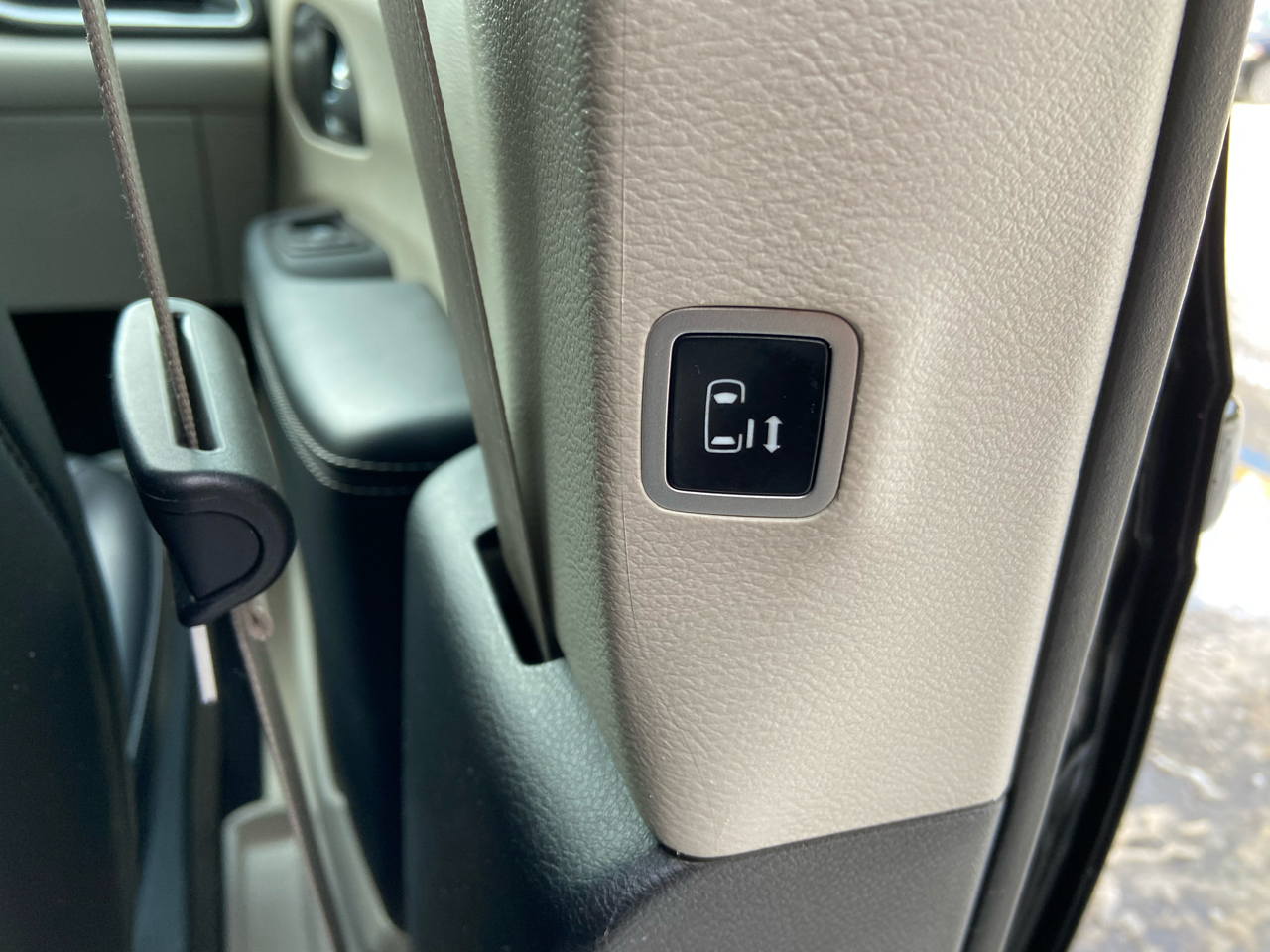 Chrysler Pacifica Touring L 2023