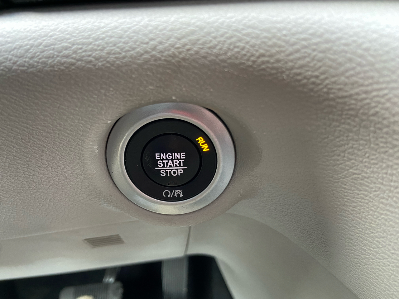 Chrysler Pacifica Touring L 2023