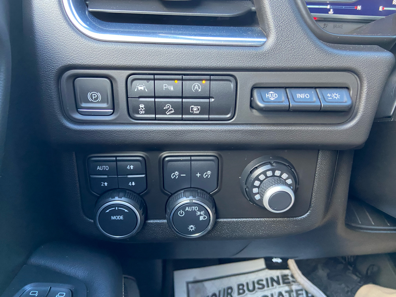 Chevrolet Tahoe Premier 4WD 2023