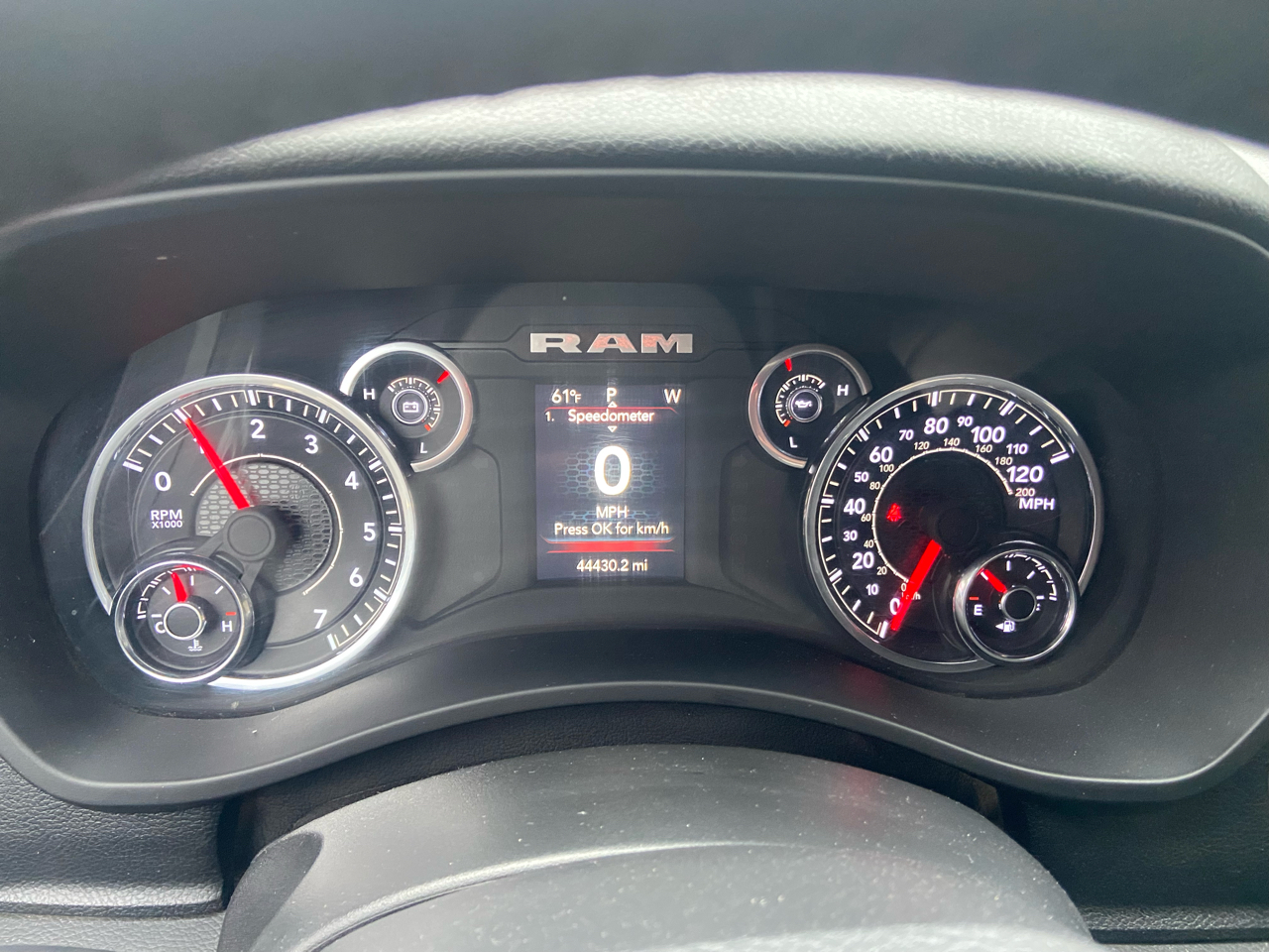 RAM 2500 Tradesman Crew Cab SWB 4WD 2024