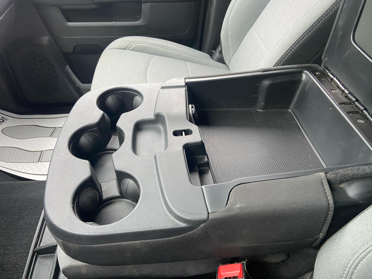 RAM 2500 Tradesman Crew Cab SWB 4WD 2024