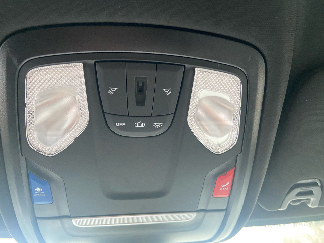 RAM 2500 Tradesman Crew Cab SWB 4WD 2024