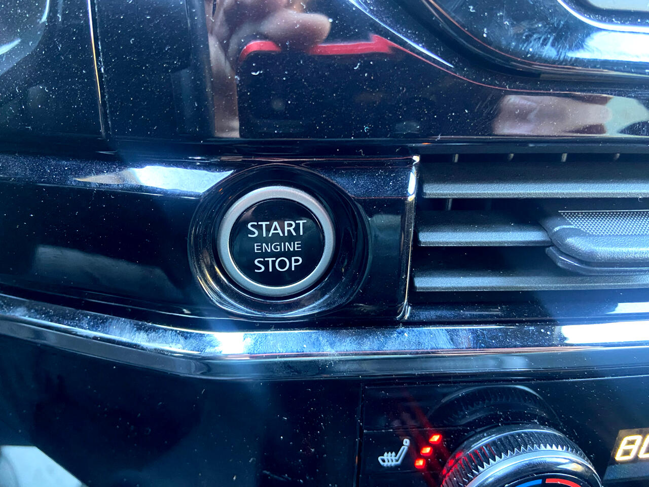 Nissan Pathfinder SV 4WD 2023