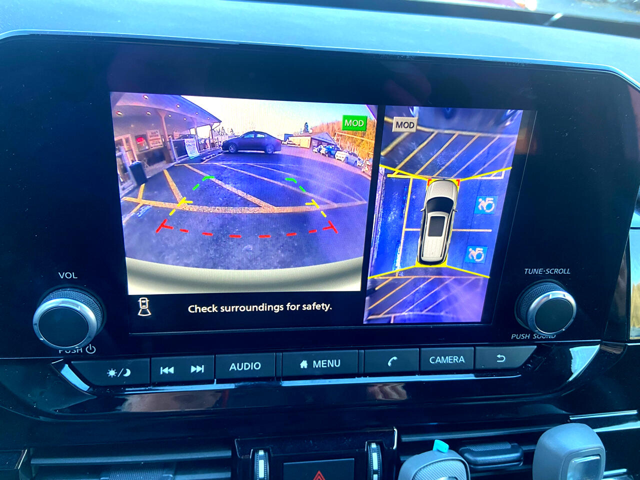 Nissan Pathfinder SV 4WD 2023