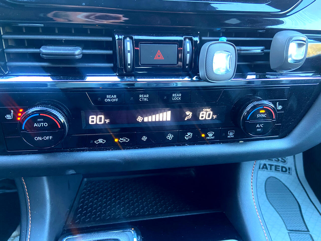 Nissan Pathfinder SV 4WD 2023