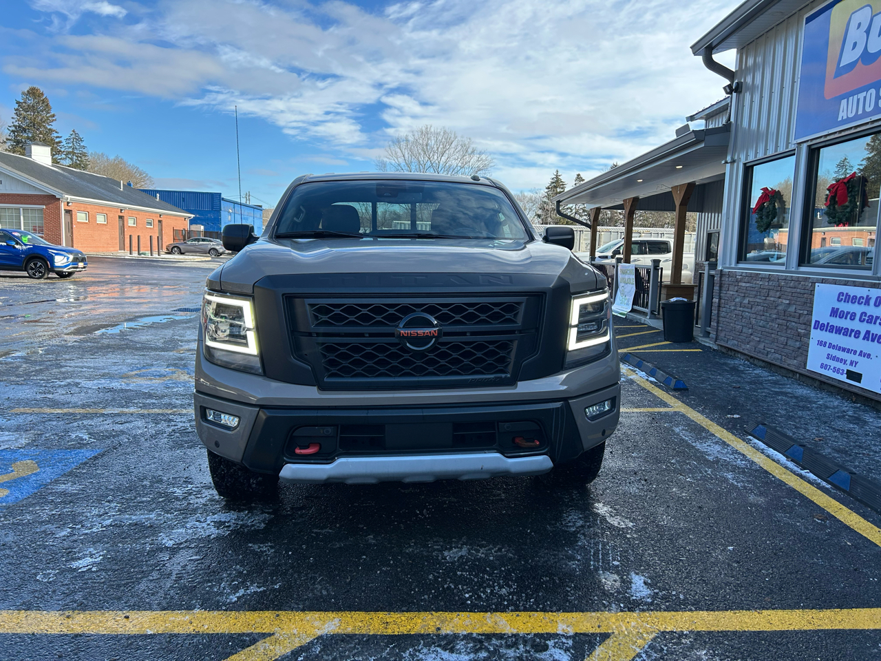 Nissan Titan PRO-4X 2021