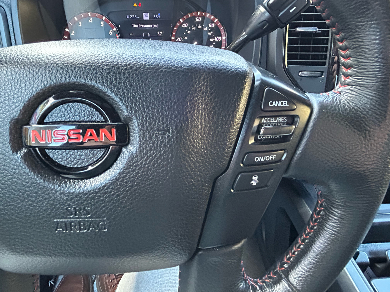 Nissan Titan PRO-4X 2021