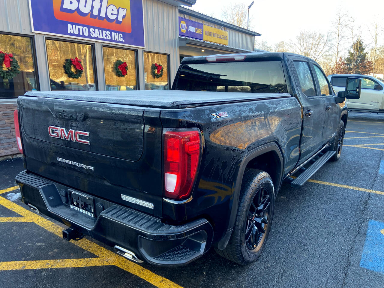 GMC Sierra 1500 Limited Elevation Crew Cab 4WD 2022