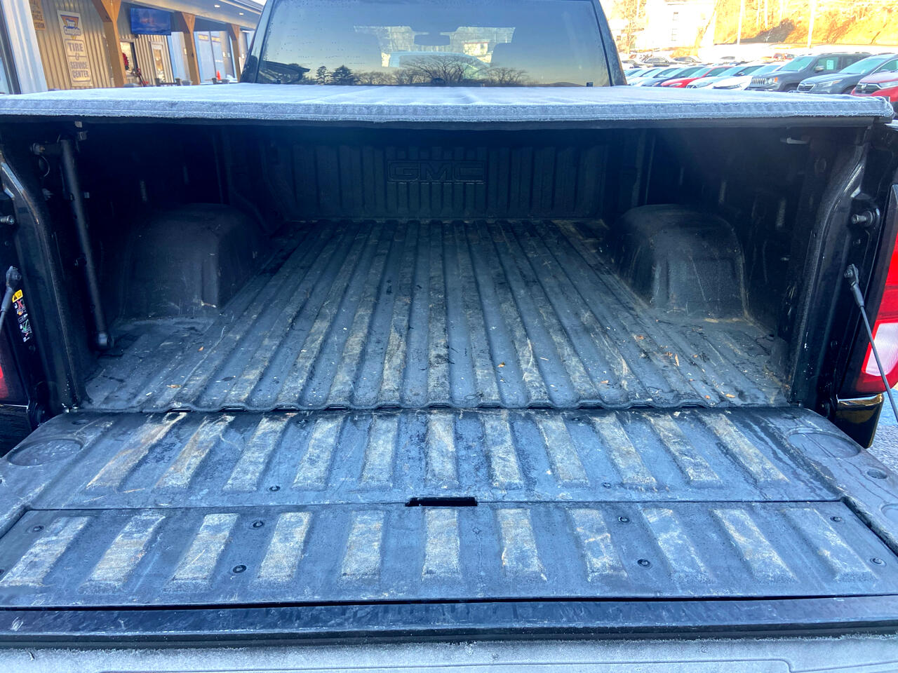 GMC Sierra 1500 Limited Elevation Crew Cab 4WD 2022