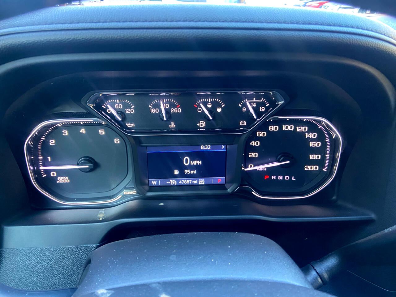 GMC Sierra 1500 Limited Elevation Crew Cab 4WD 2022