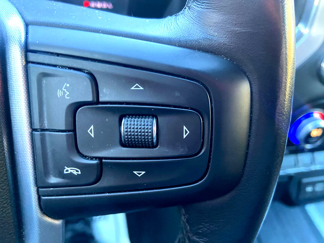 GMC Sierra 1500 Limited Elevation Crew Cab 4WD 2022