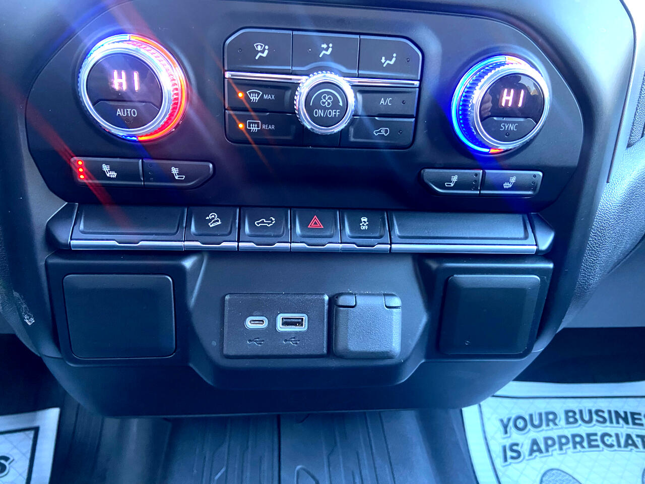 GMC Sierra 1500 Limited Elevation Crew Cab 4WD 2022