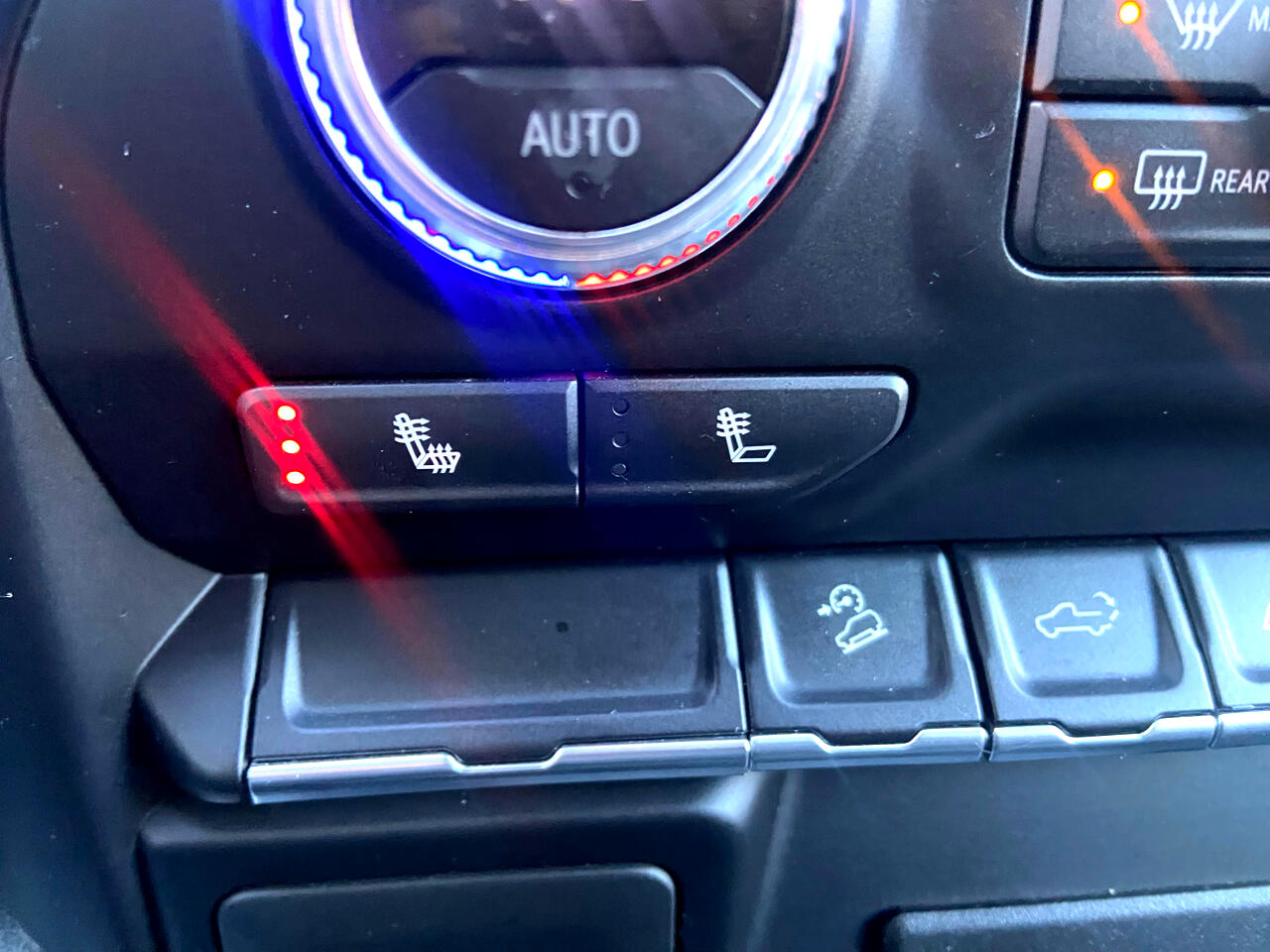 GMC Sierra 1500 Limited Elevation Crew Cab 4WD 2022