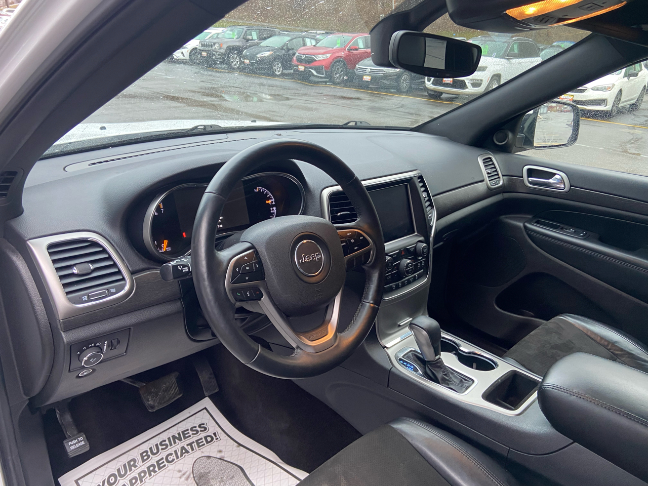 Jeep Grand Cherokee Laredo 4WD 2018