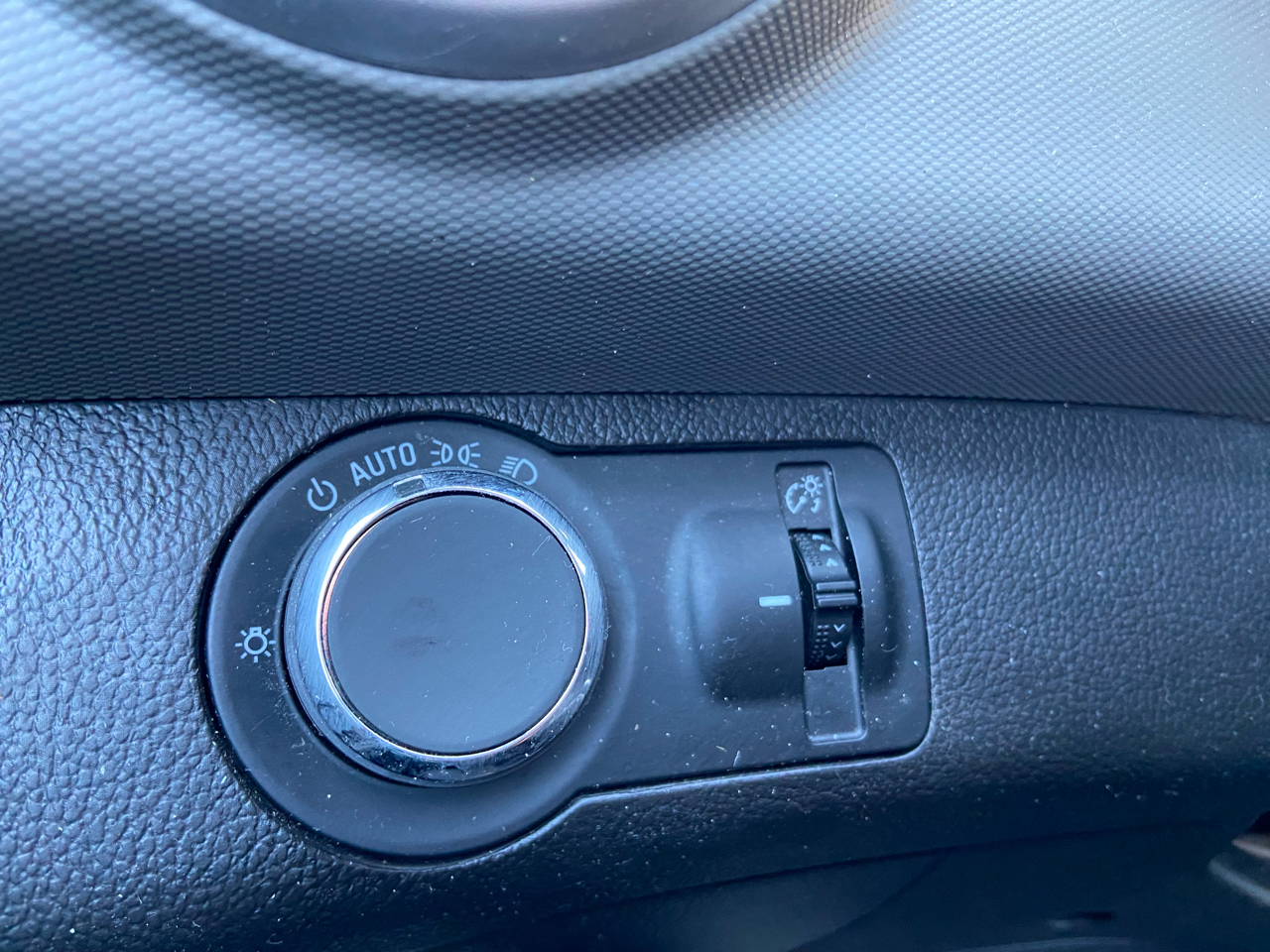 Chevrolet Sonic LT Auto Sedan 2019