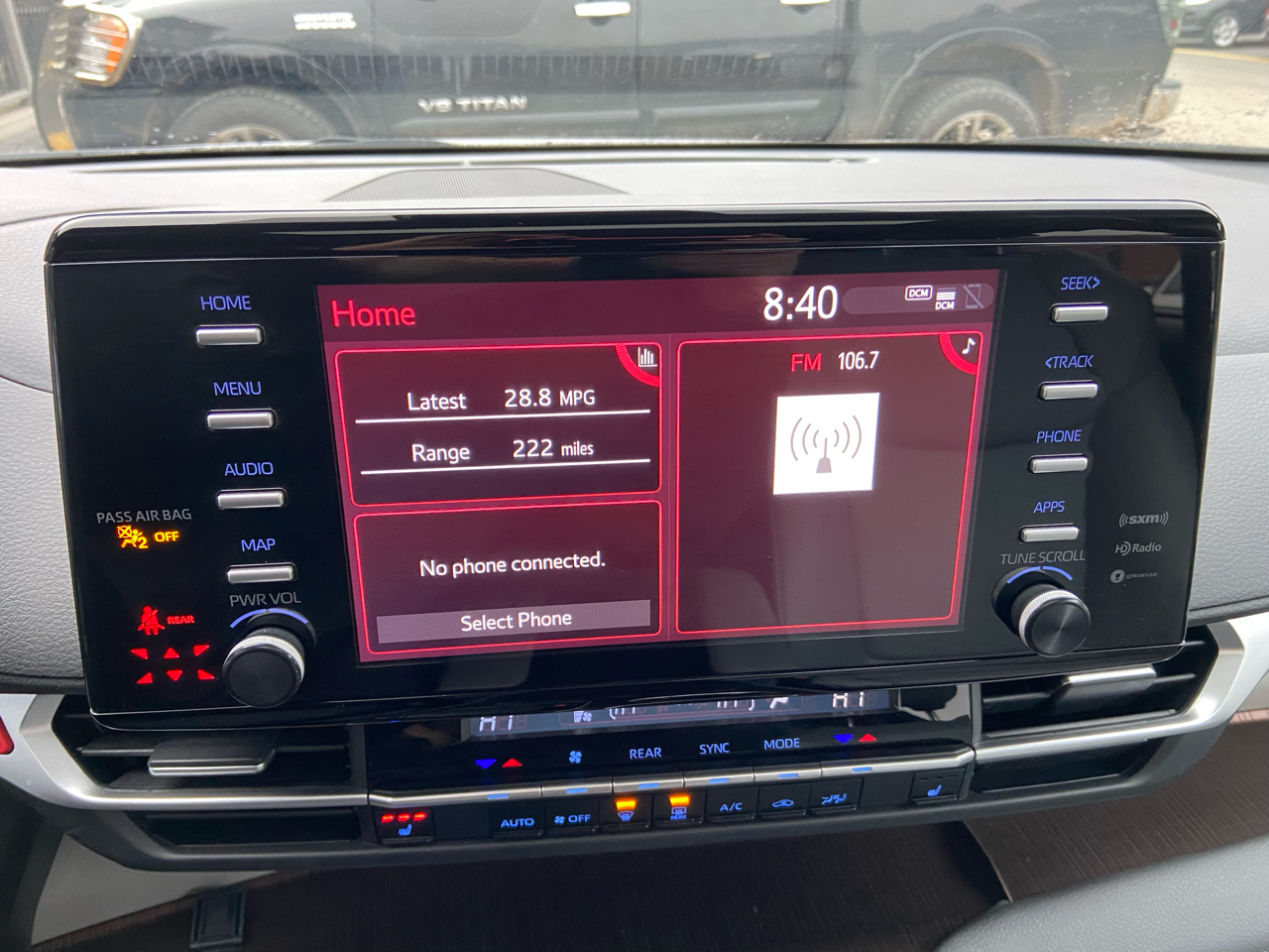 Toyota Sienna XLE 7-Passenger 2024