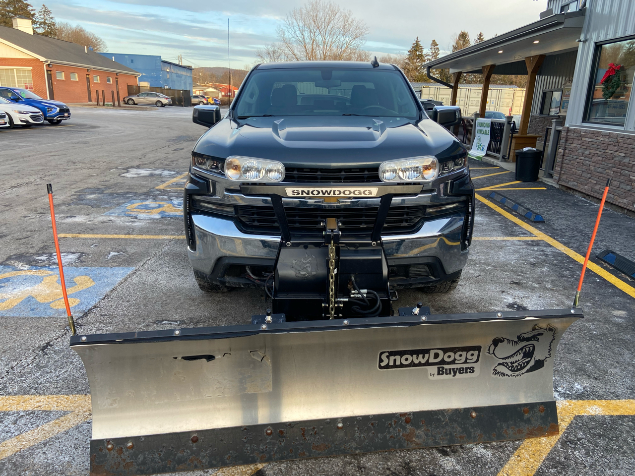 Chevrolet Silverado 1500 LT Crew Cab 4WD 2020