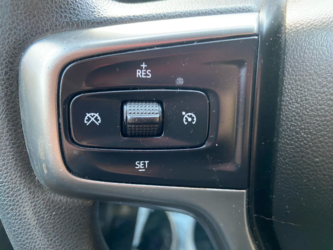 Chevrolet Silverado 1500 LT Crew Cab 4WD 2020