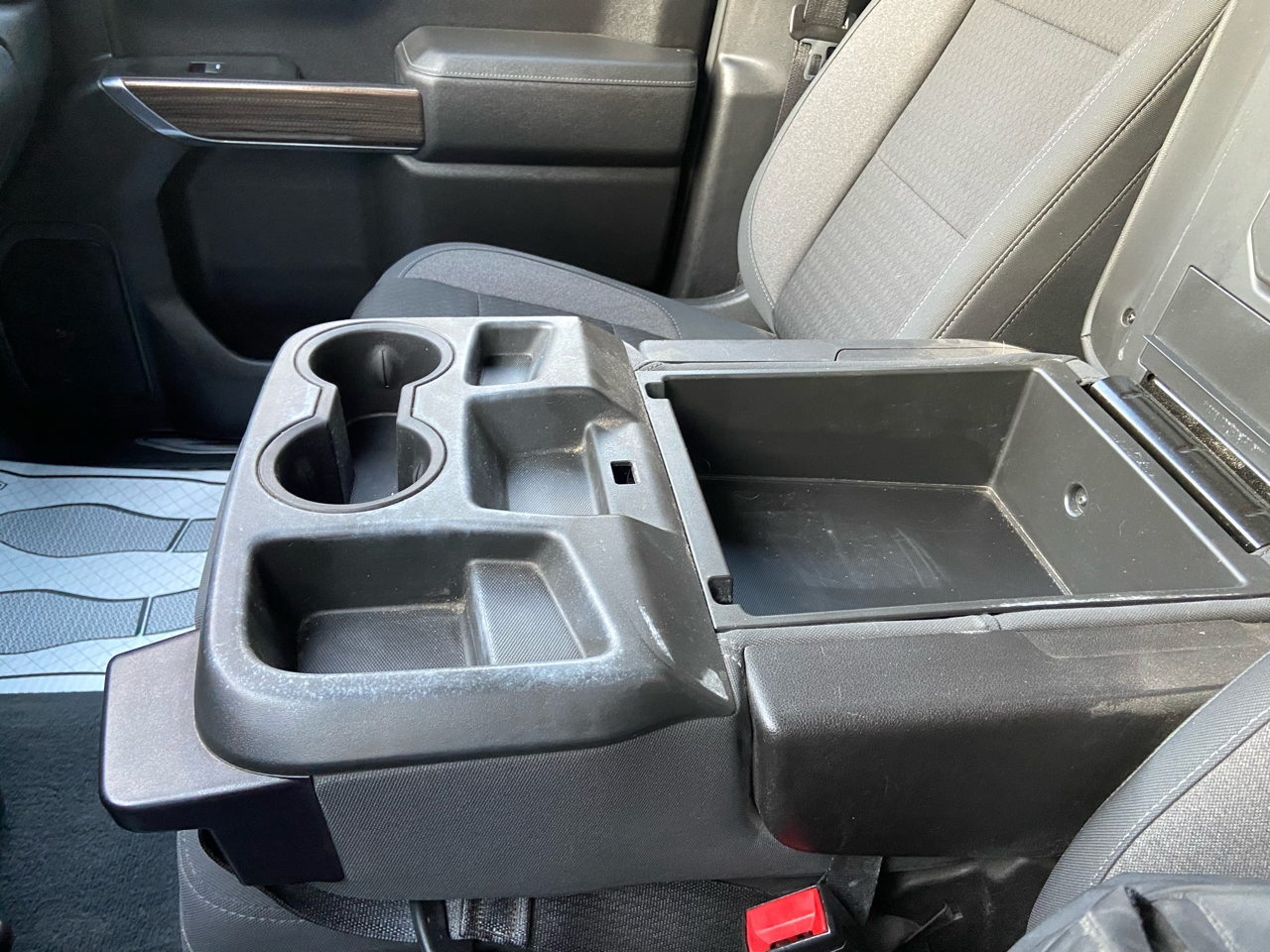 Chevrolet Silverado 1500 LT Crew Cab 4WD 2020