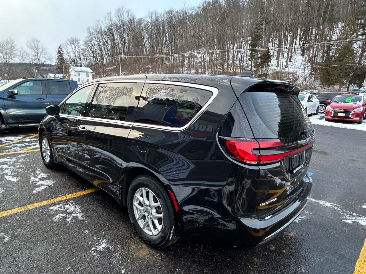 Chrysler Pacifica Touring L 2023