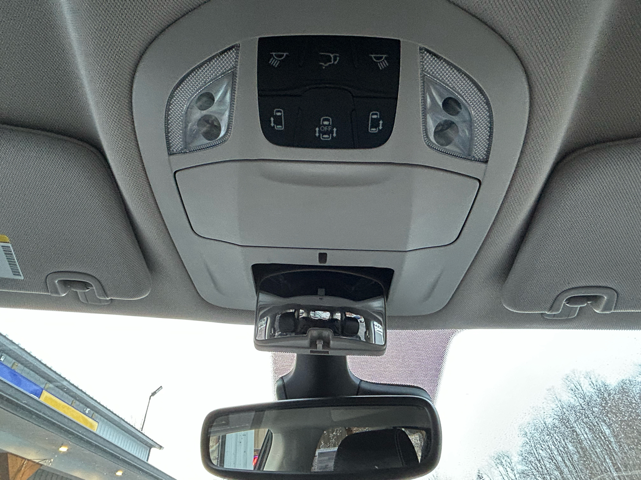 Chrysler Pacifica Touring L 2023