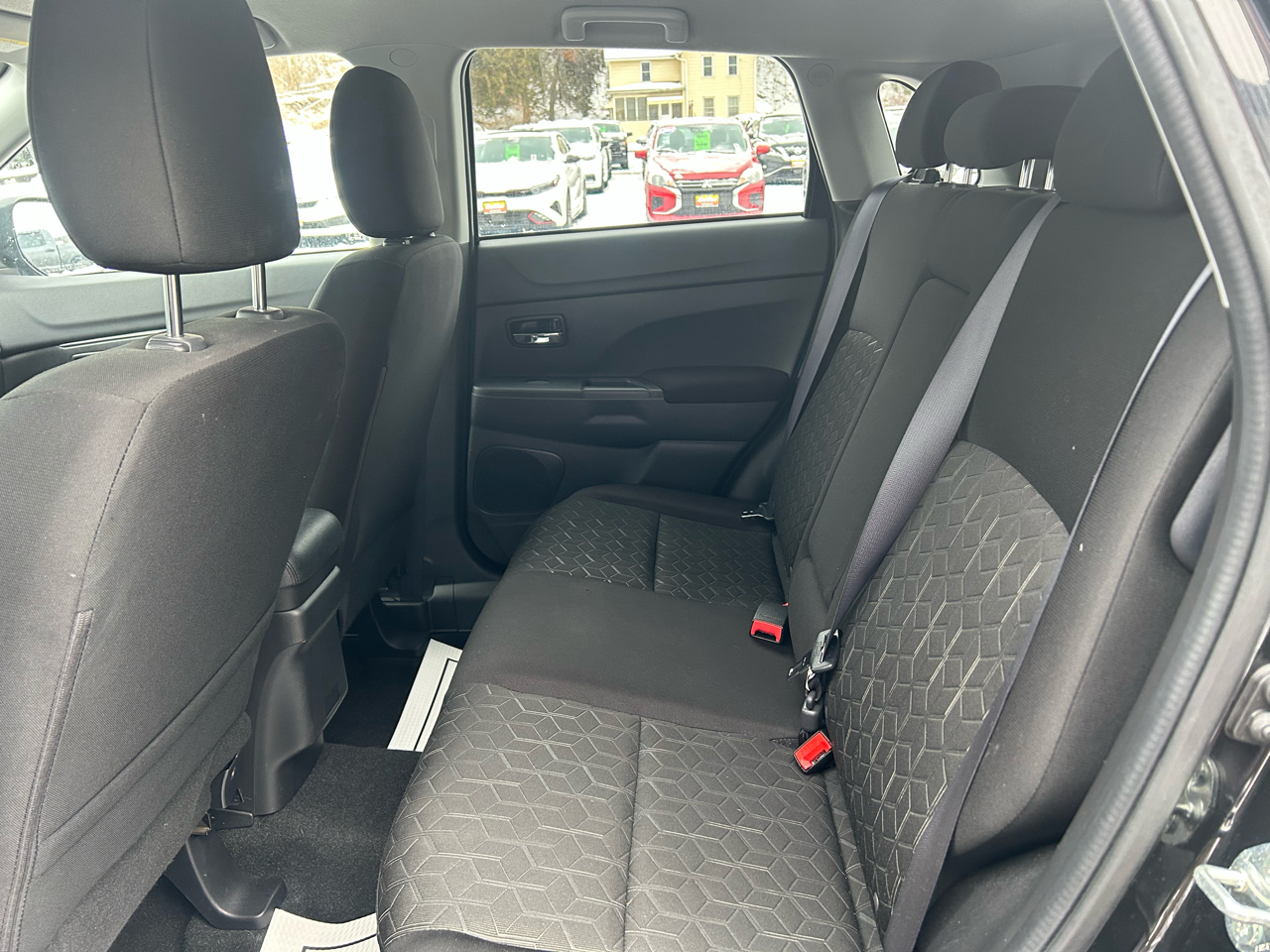 Mitsubishi Outlander Sport 2.0 ES 4WD 2024