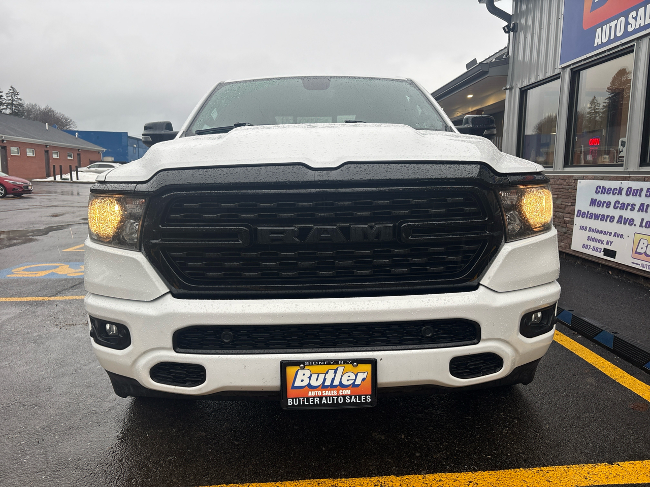 RAM 1500 Big Horn Quad Cab 4WD 2023