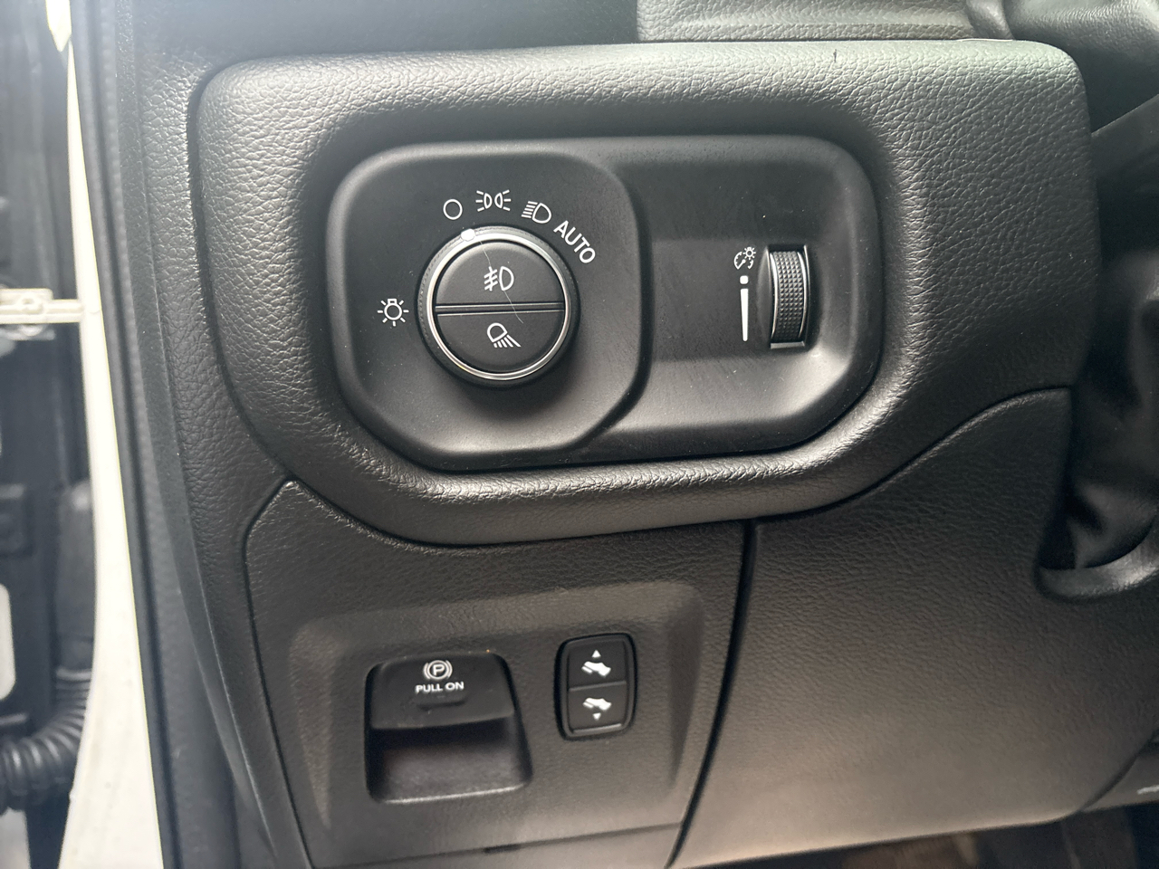 RAM 1500 Big Horn Quad Cab 4WD 2023